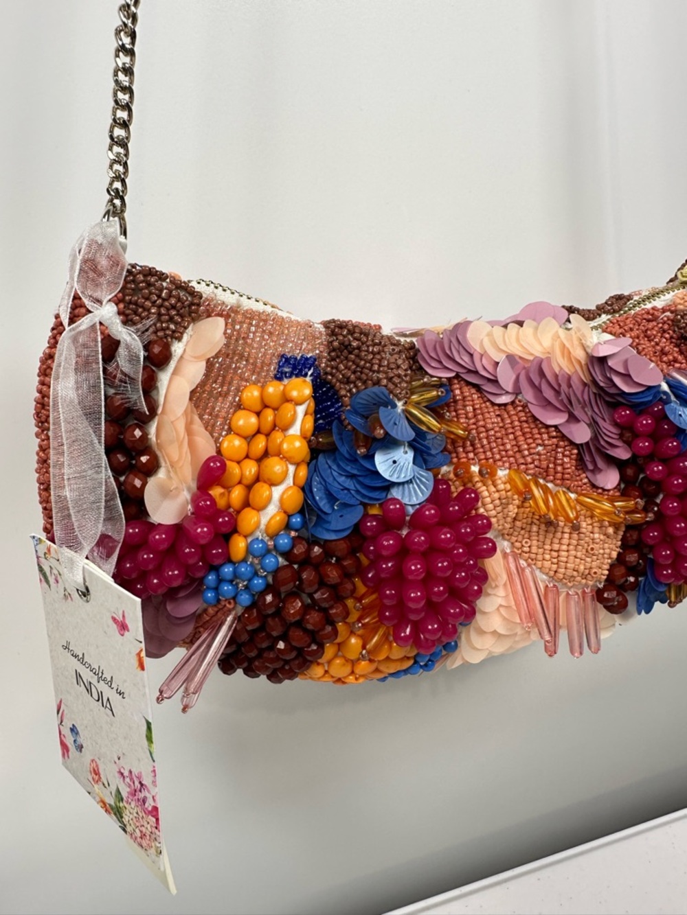New Relaease Viral Colorful Floral Beaded Bag Handcrafted in India Chain Strap - Picture 5 of 11